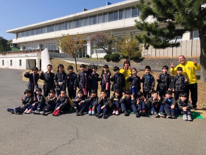 学年の総まとめ~1年生遠足・2年生国語~