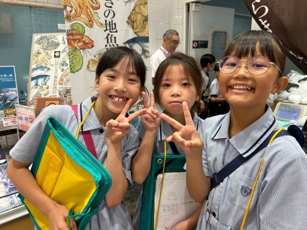 LINE_ALBUM_3年スーパーマーケット見学_240827_7.jpg