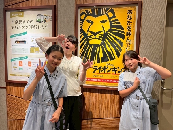 9  2025.6.5  LINE_ALBUM_6年生観劇会2025_250605_14.jpg