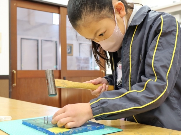 くぎうちトントン