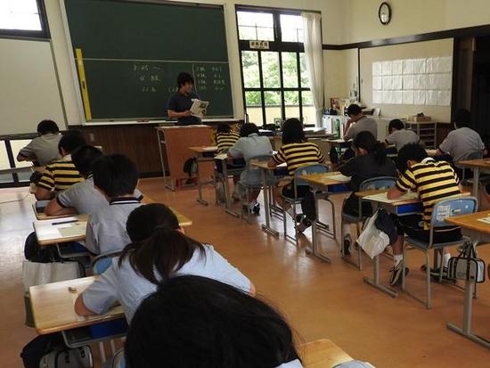 英検・家庭科クラブの様子
