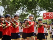 笑顔光る入場行進